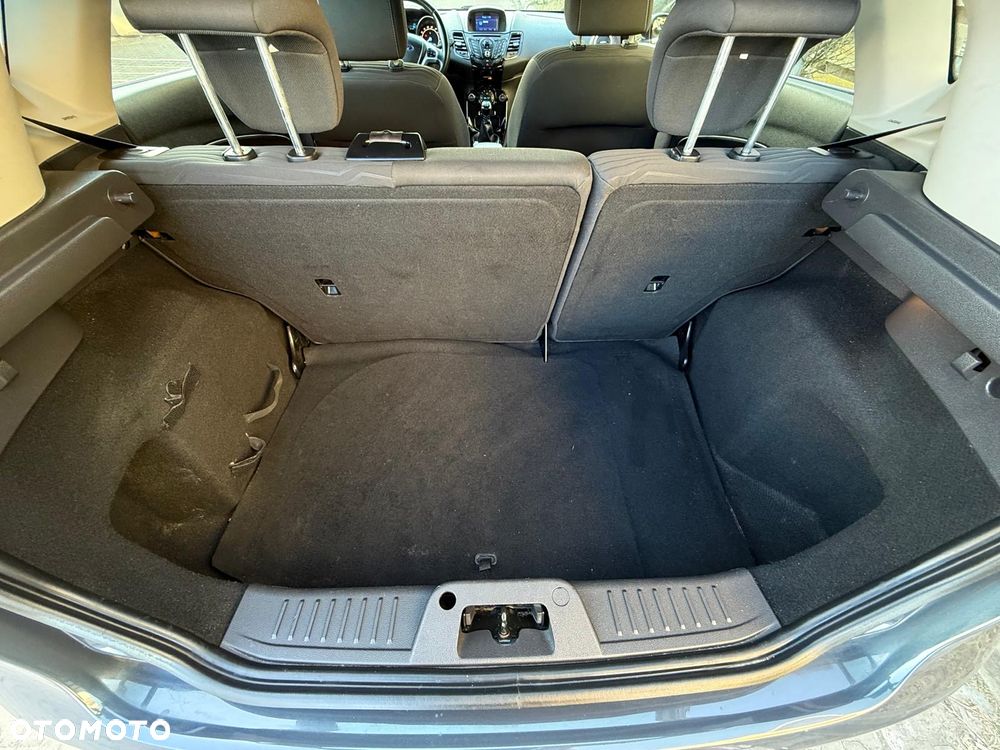 Ford Fiesta 1.6 TDCi Titanium - 33