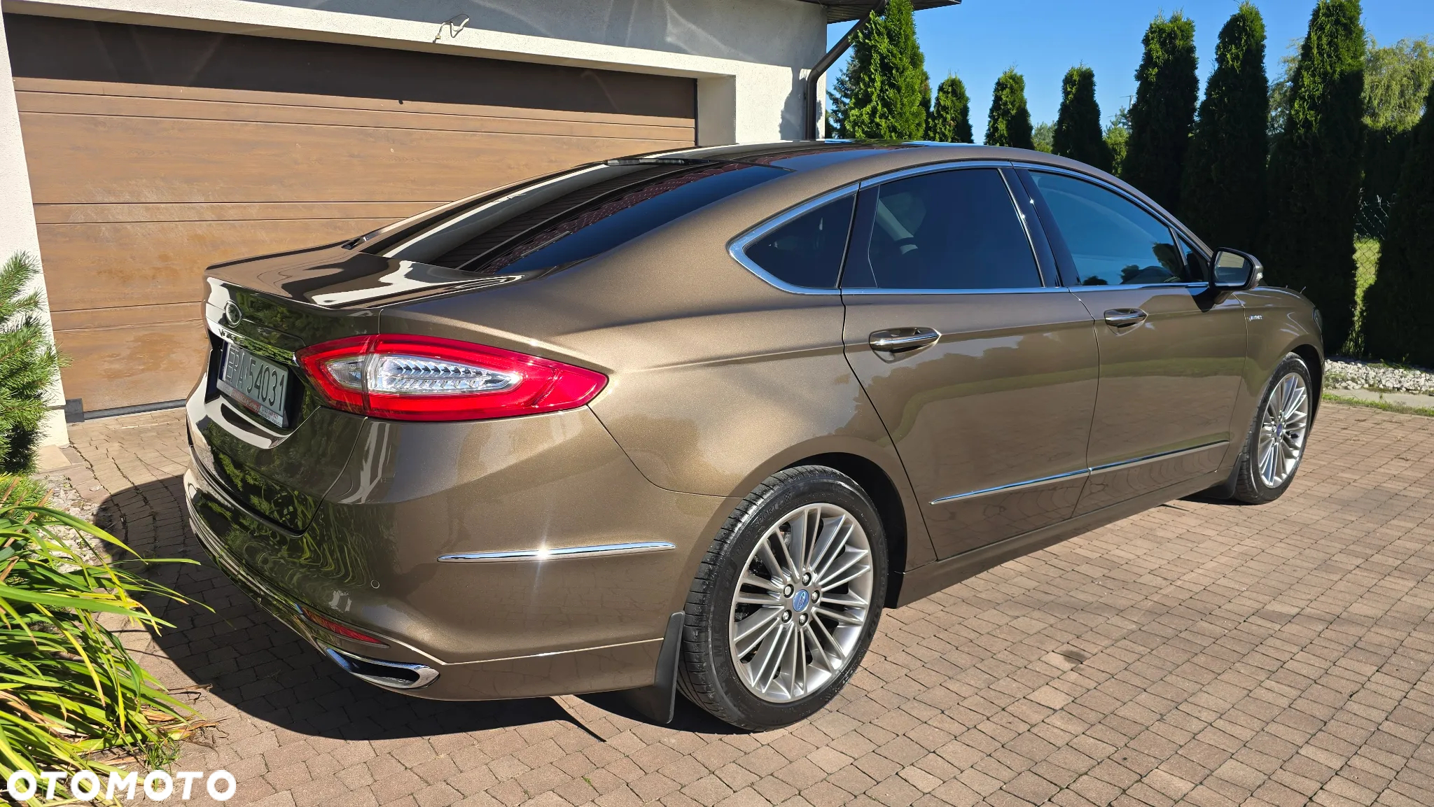Ford Mondeo Vignale 2.0 EcoBoost - 11
