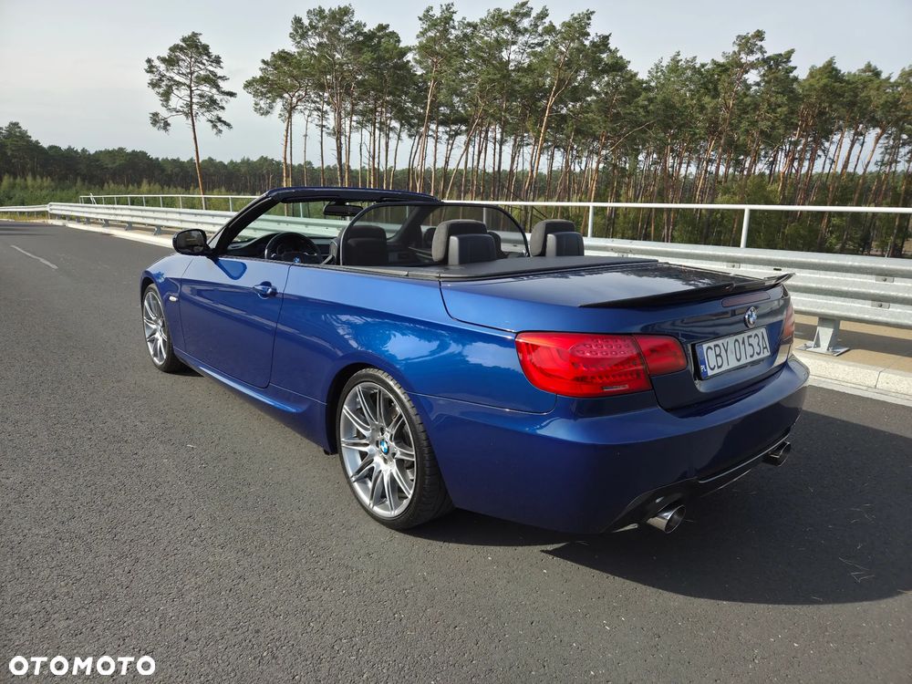 BMW Seria 3 320d DPF Cabrio M Sport Edition - 18