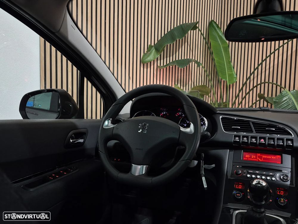 Peugeot 3008 1.6 BlueHDi Allure - 24