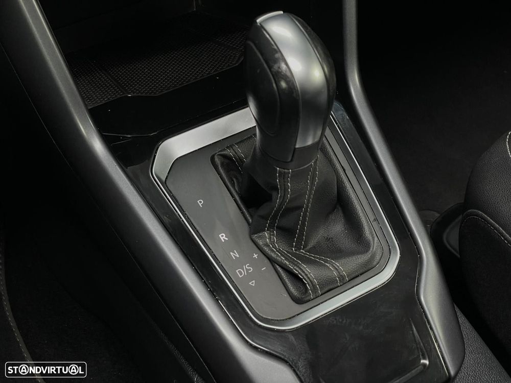 VW T-Roc Cabrio 1.5 TSI R-Line DSG - 23