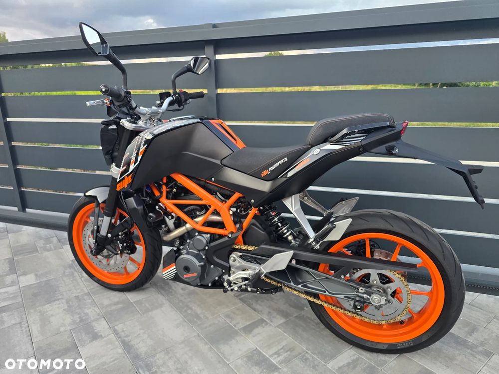 KTM Duke 390 - 4