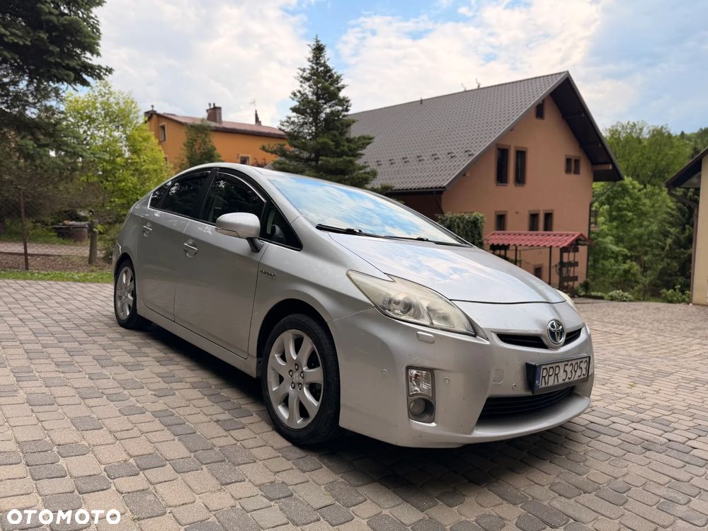 Toyota Prius 1.8 HSD Active - 4