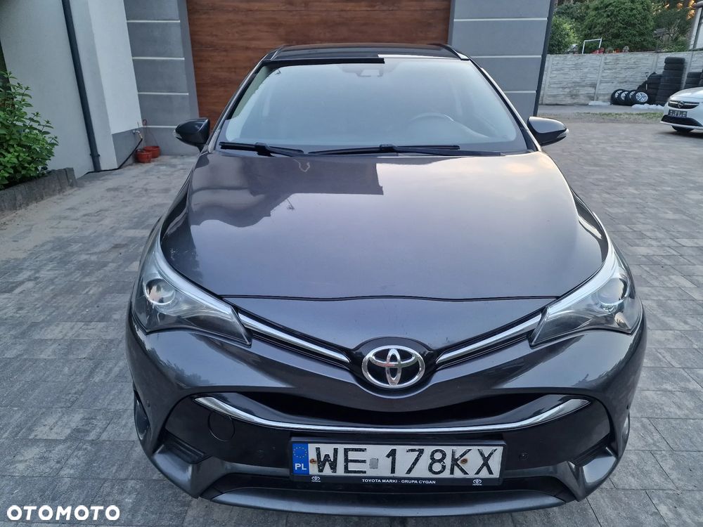 Toyota Avensis 2.0 D-4D Prestige - 8