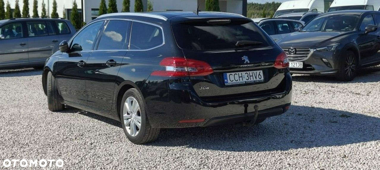 Peugeot 308 - 4