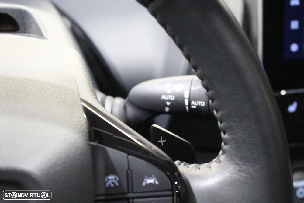 Subaru Solterra Platinum Plus - 32