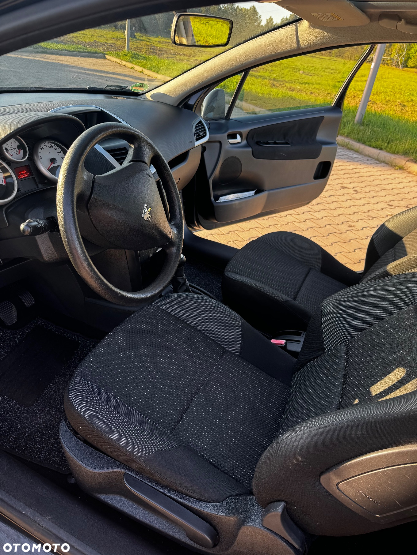 Peugeot 207 95 VTi Premium - 6