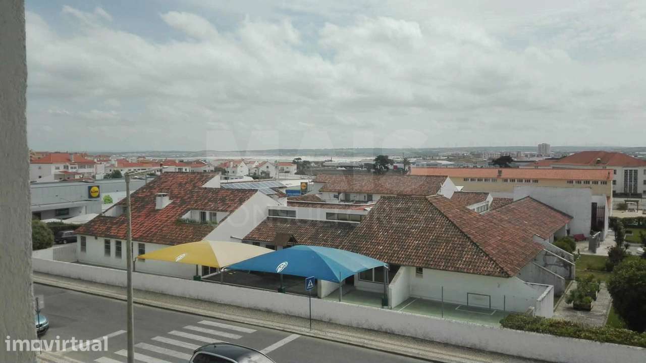 Apartamento T2 com Vista Mar em Peniche – Excelente Localização - Grande imagem: 5/12