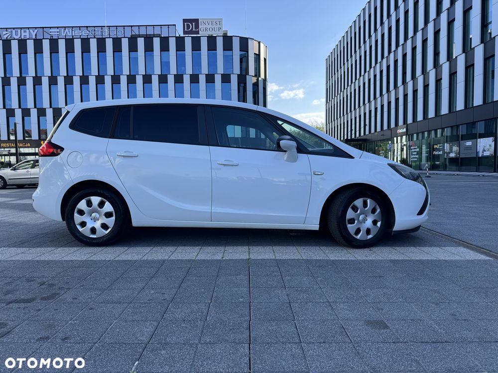 Opel Zafira - 4