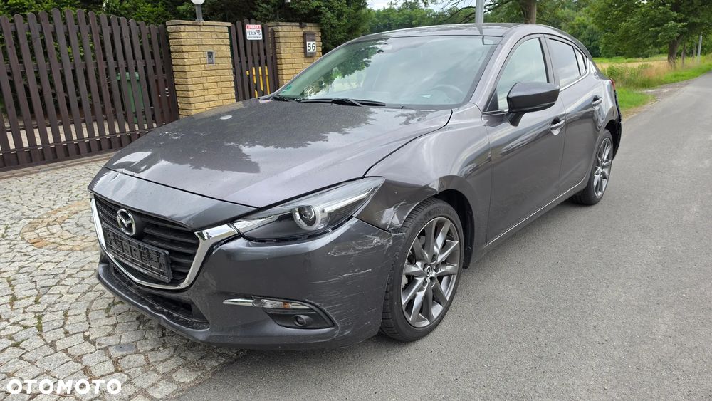 Mazda 3 - 4
