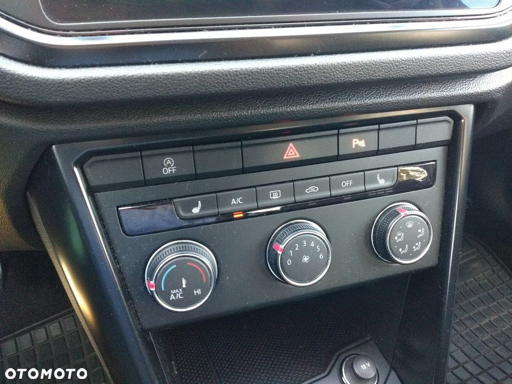 Volkswagen T-Roc 1.0 TSI - 23