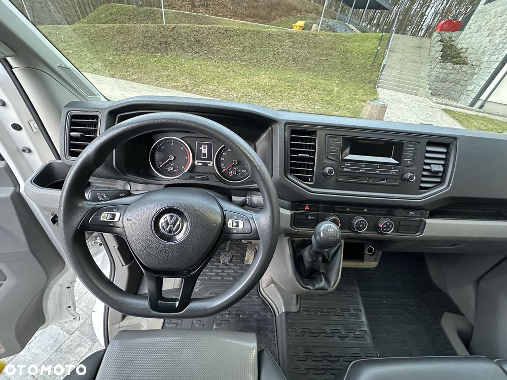 Volkswagen Crafter - 11