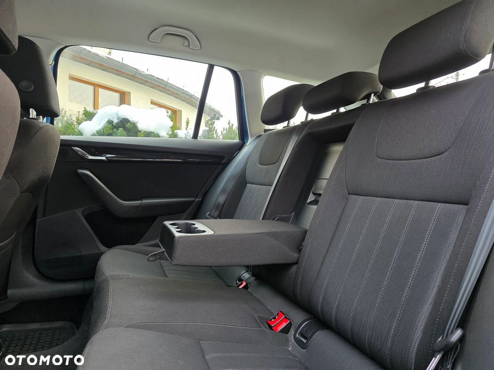 Skoda Octavia 2.0 TDI SCR Style DSG - 12