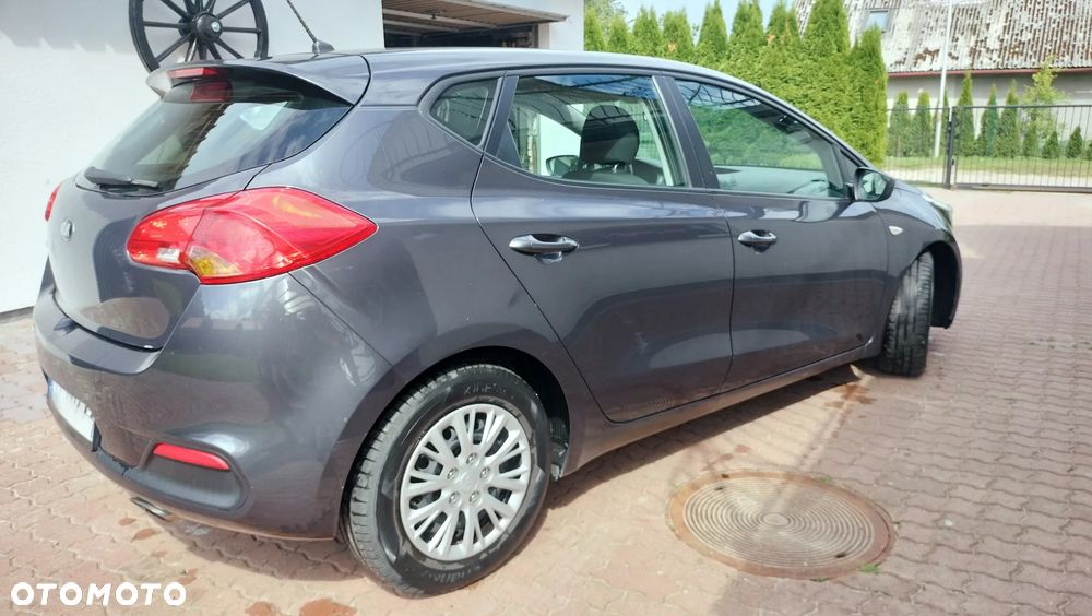 Kia Ceed 1.4 CVVT - 4