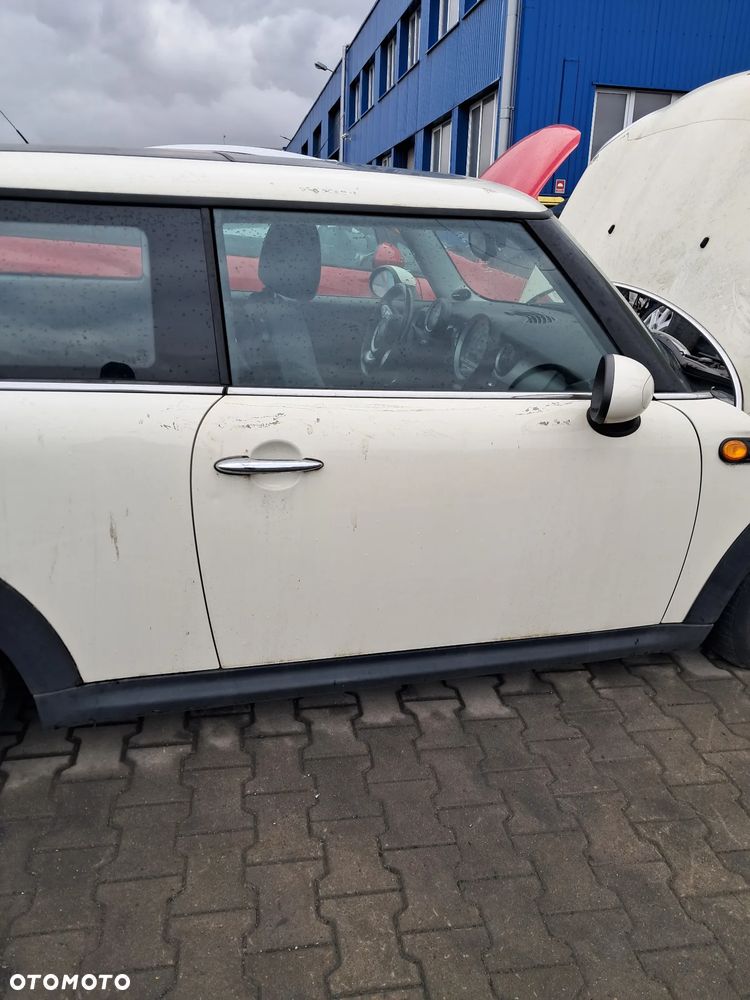 Mini Cooper R56 1.6 VTi Części karoseria silnik skrzynia - 10