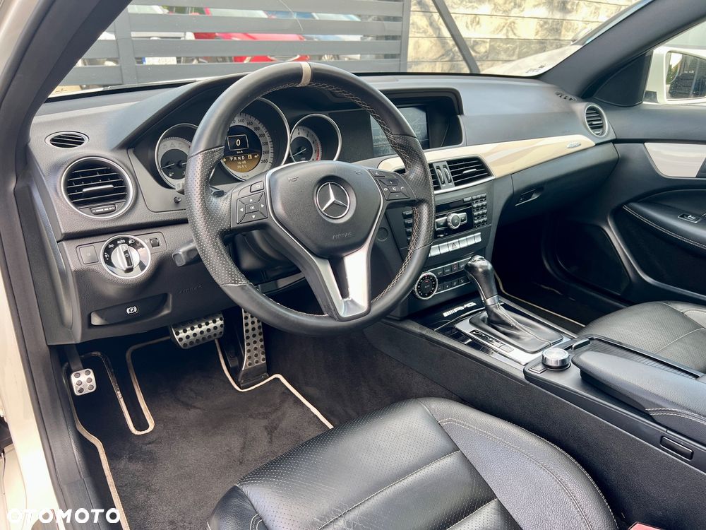 Mercedes-Benz Klasa C 250 7G-TRONIC Edition - 16