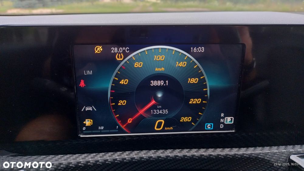 Mercedes-Benz Klasa A 180 d Style 7G-DCT - 22