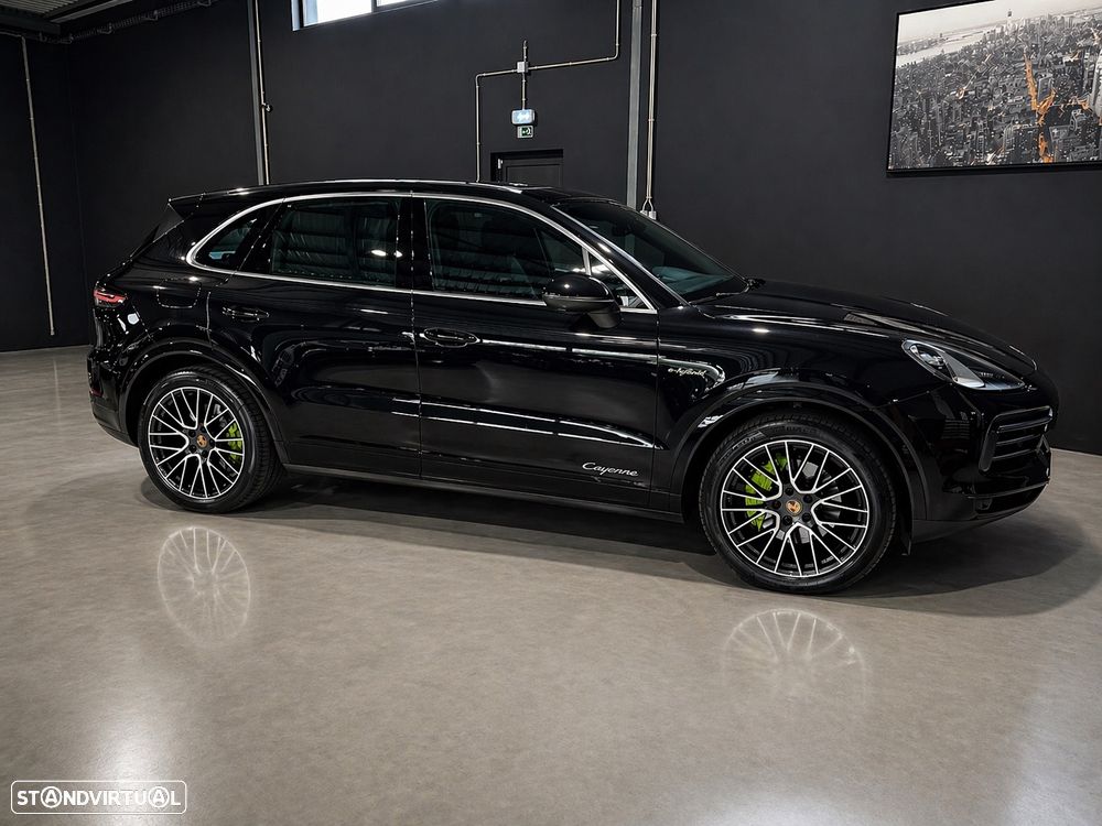 Porsche Cayenne E-Hybrid - 3