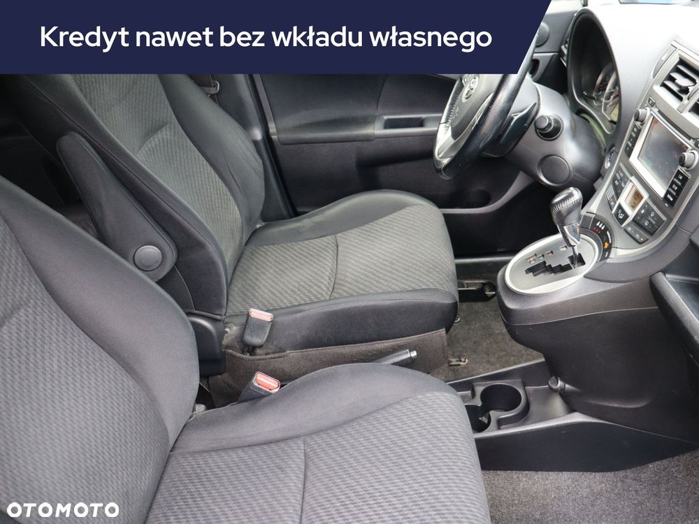 Toyota Verso S - 11