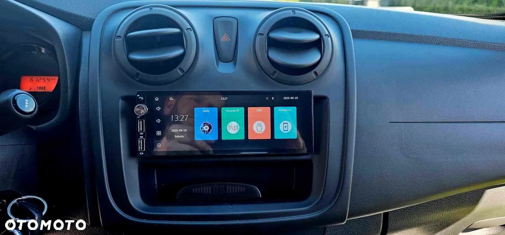 Dacia Sandero 1.2 16V Access EU6 - 7