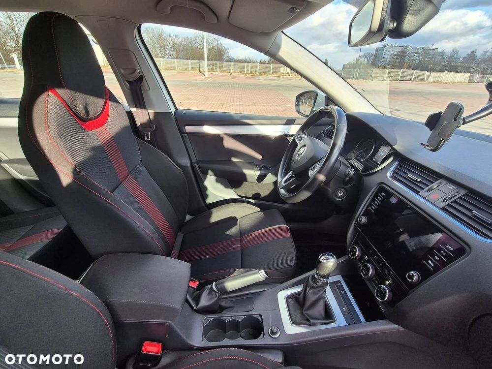 Skoda Octavia 1.5 TSI GPF ACT Ambition - 2
