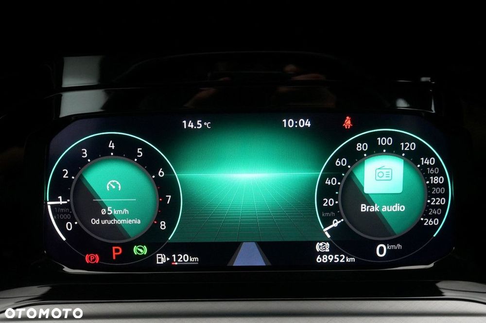 Volkswagen Golf - 9