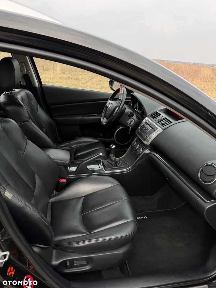 Mazda 6 2.0 CD Exclusive + - 10