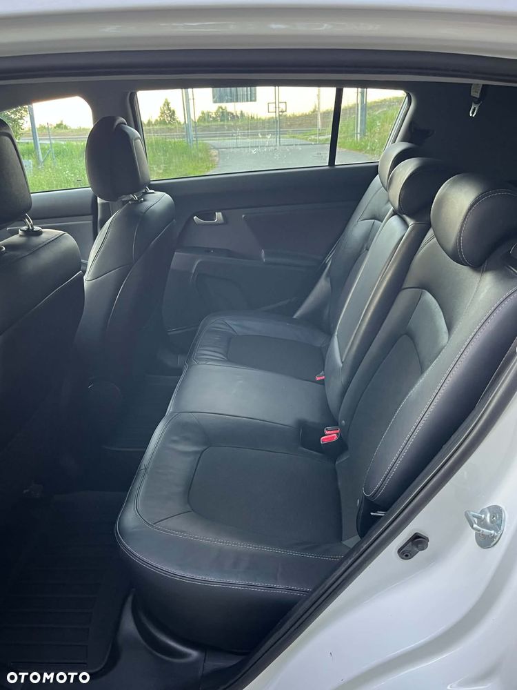 Kia Sportage 1.7 CRDI Business Line 2WD - 12