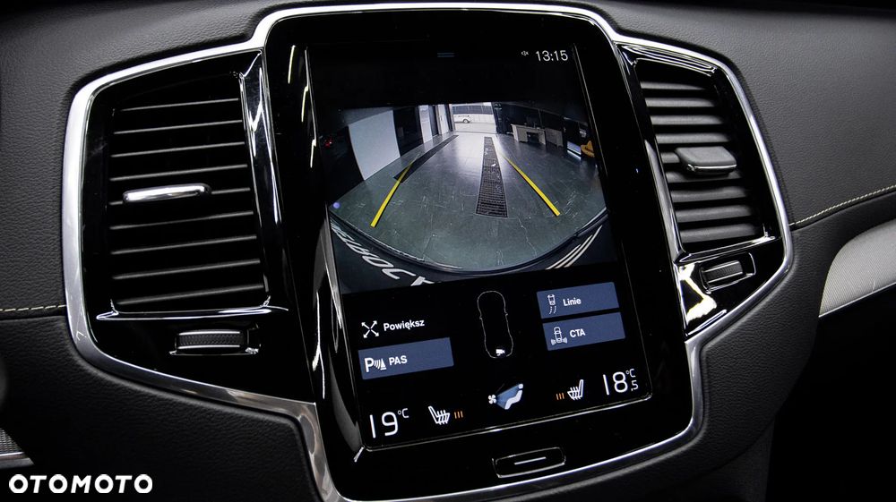 Volvo XC 90 B5 D AWD R-Design - 33