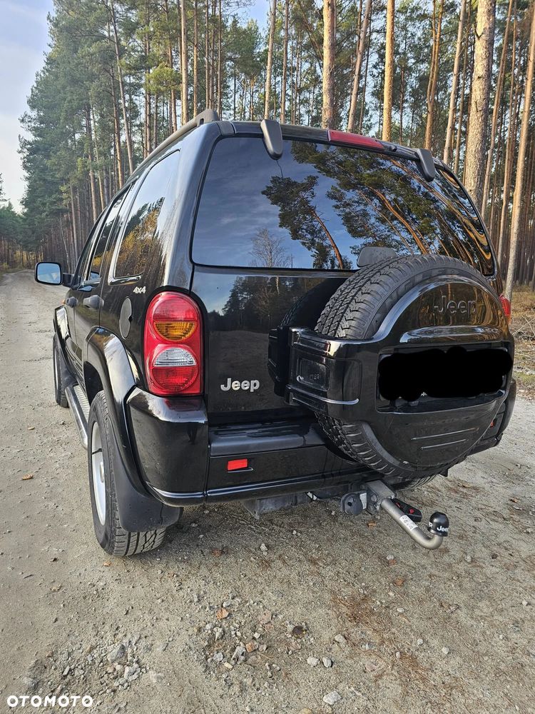 Jeep Cherokee 3.7L Limited - 11