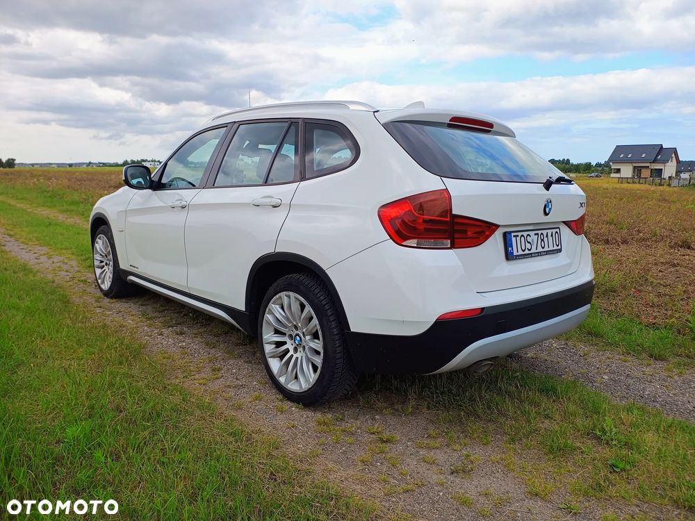 BMW X1 xDrive18d - 10