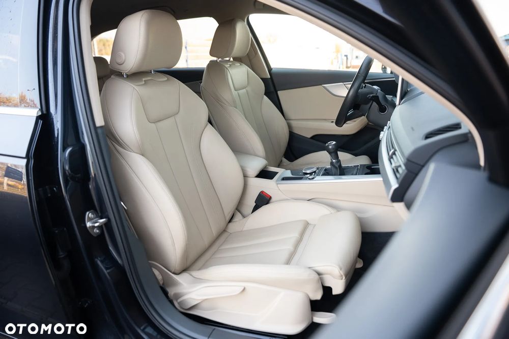 Audi A4 Avant 2.0 TDI Design - 26