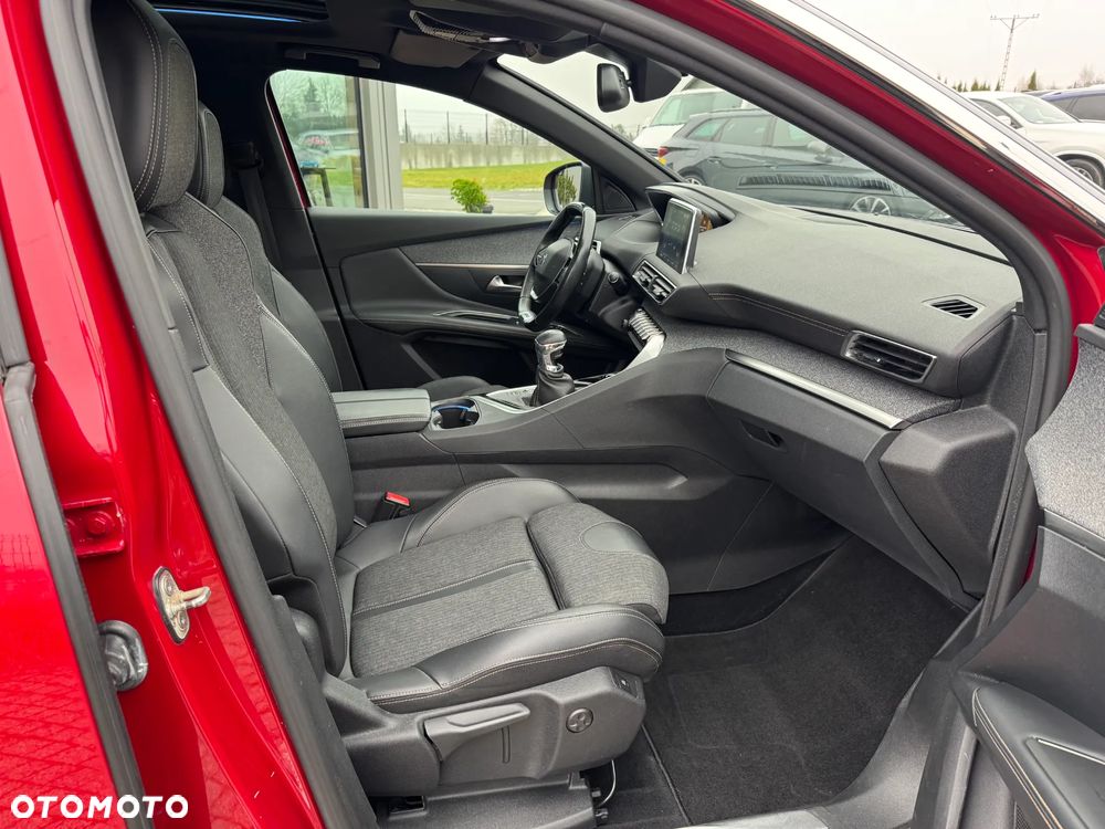 Peugeot 3008 - 21