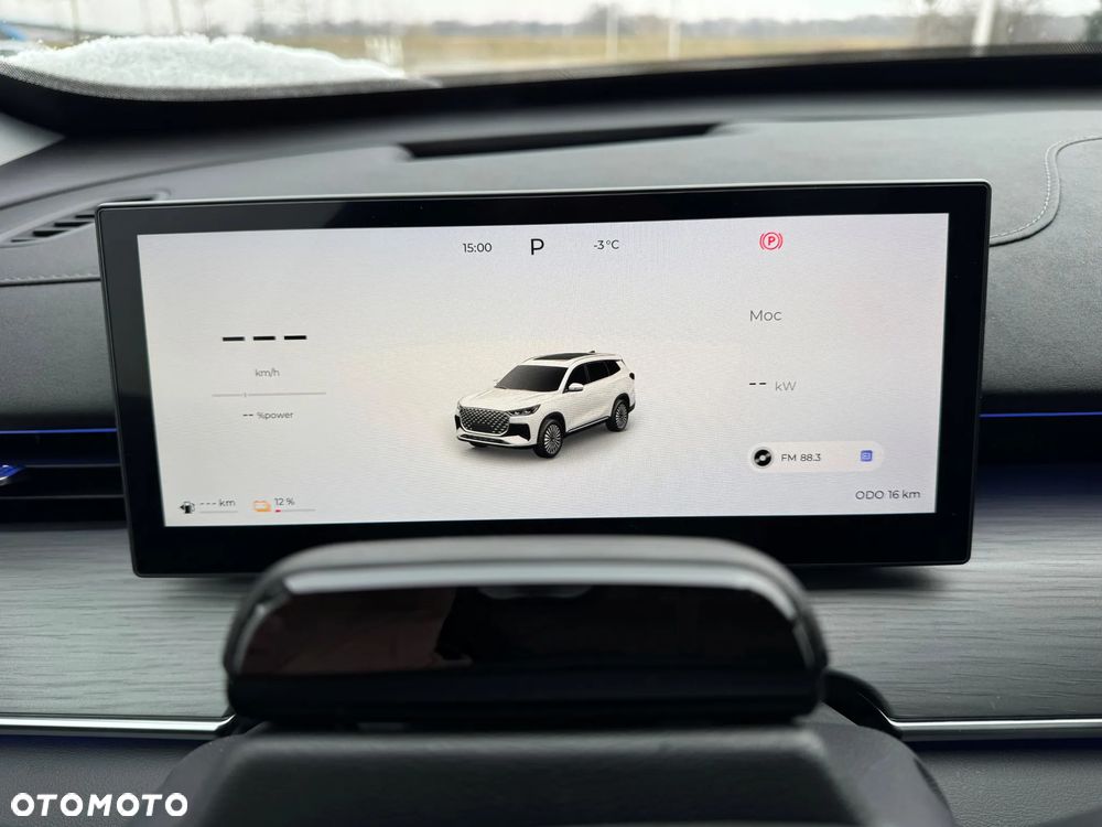 Chery Tiggo 8 1.5 T-GDI Super Hybrid Prestige DCT - 17