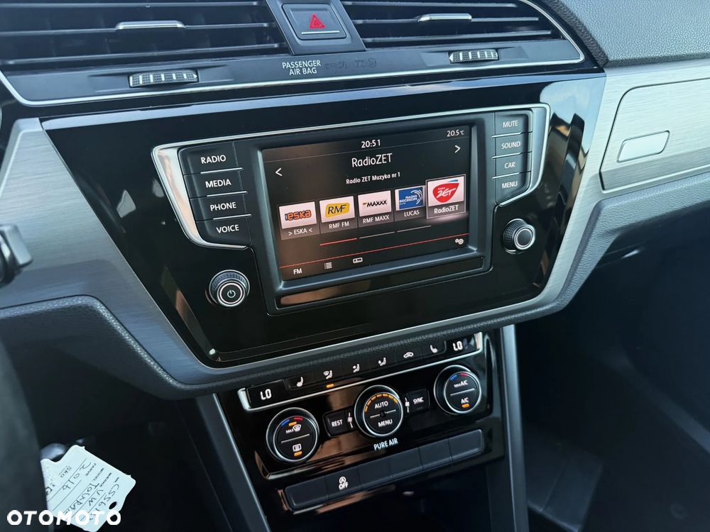 Volkswagen Touran 2.0 TDI SCR Comfortline - 17