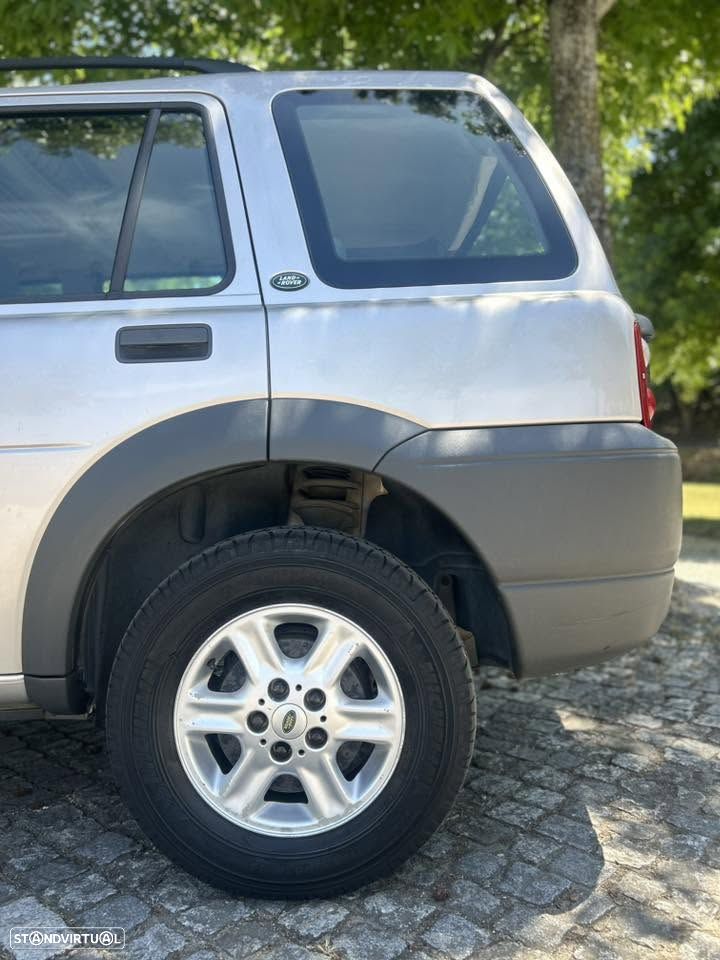 Land Rover Freelander 2.0 Td4 - 32