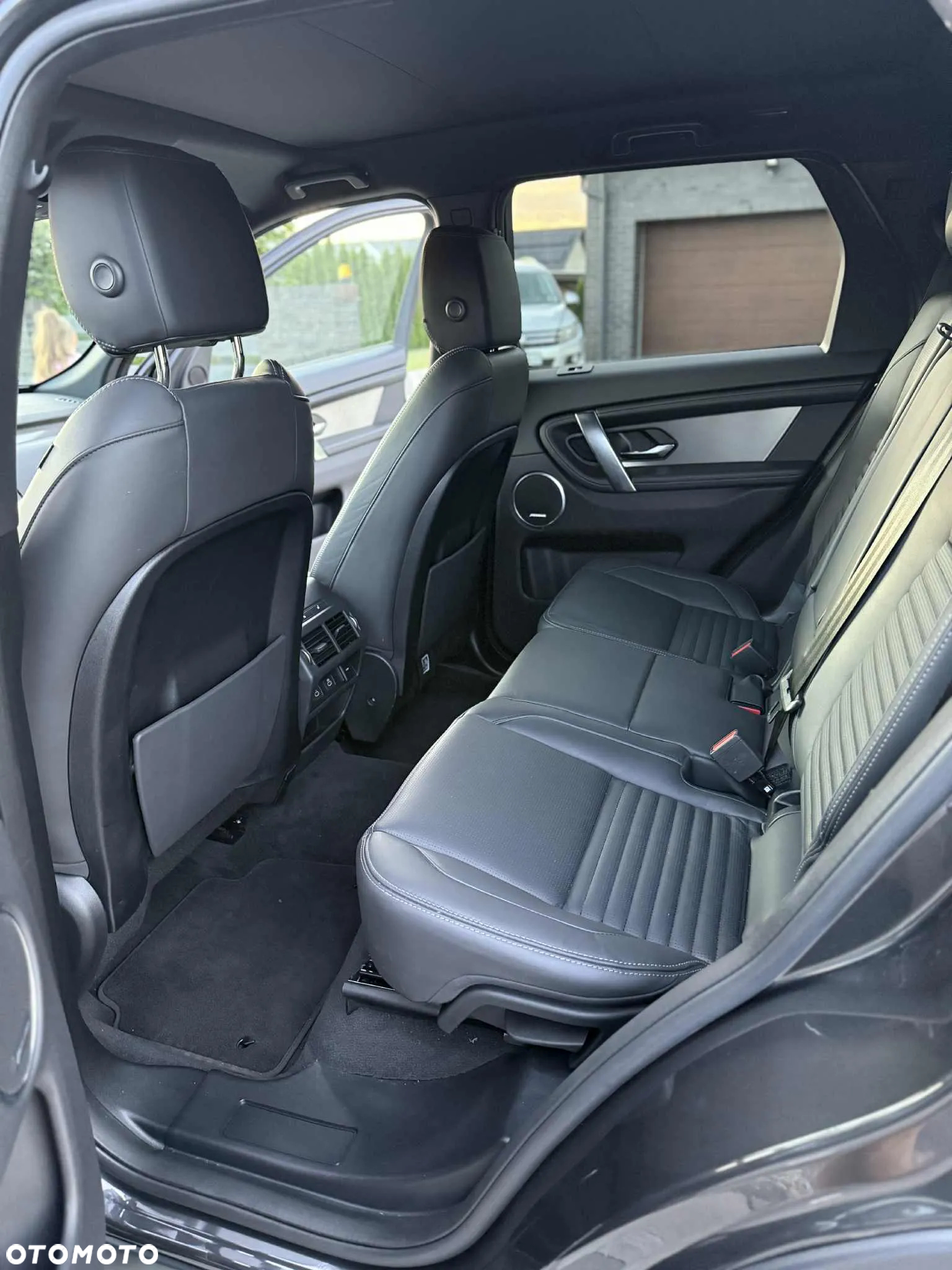Land Rover Discovery Sport 2.0 D150 R-Dynamic S - 7