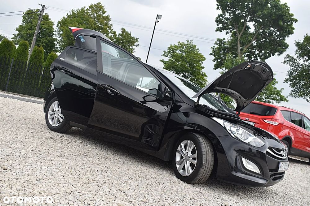 Hyundai i30 1.6 CRDI Trend - 16