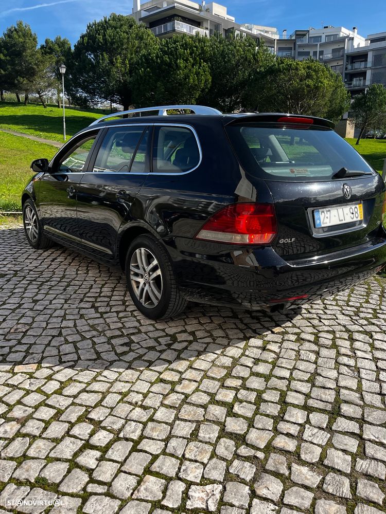 VW Golf Variant 1.6 TDi Highline DSG - 5