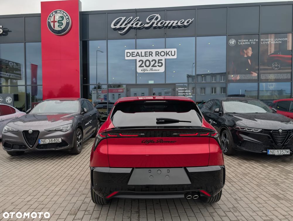 Alfa Romeo Junior 1.2 mHEV Ibrida eDCT - 5
