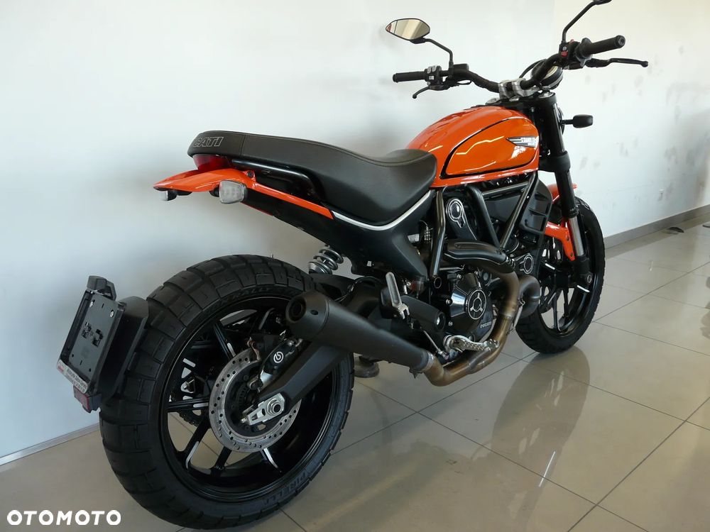 Ducati Scrambler - 17