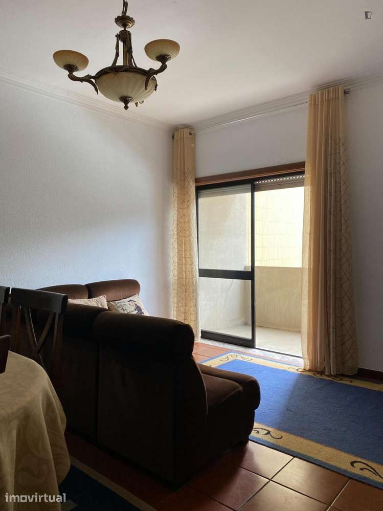 Quarto - localizado em Sé de Braga e São Lázaro Braga - Grande imagem: 5/18