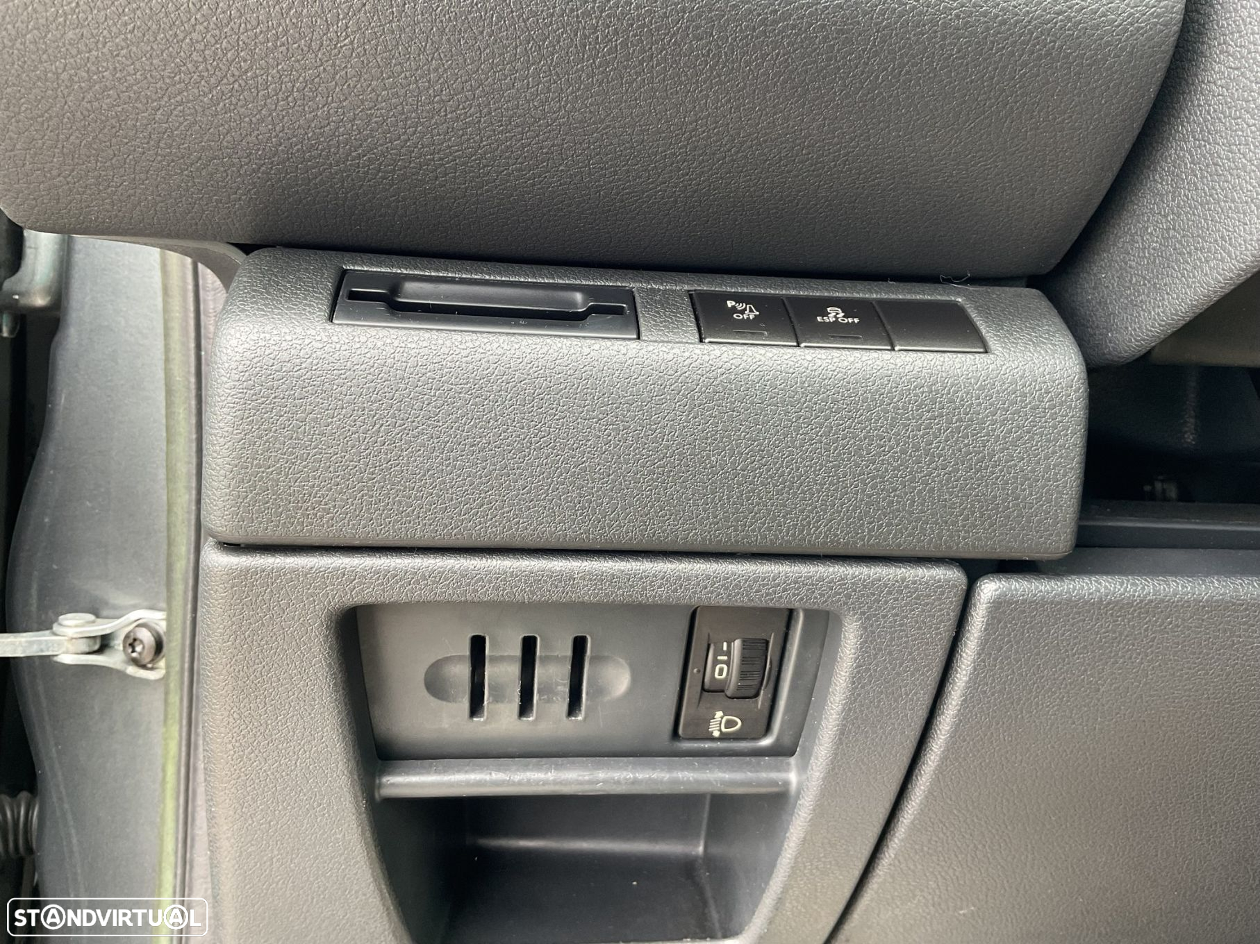 Peugeot 3008 1.6 HDi Executive - 20