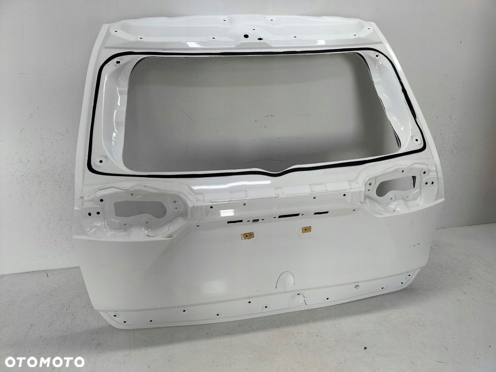 klapa tylna bagażnika tył toyota rv4 rav-4 5 v 18- - 2