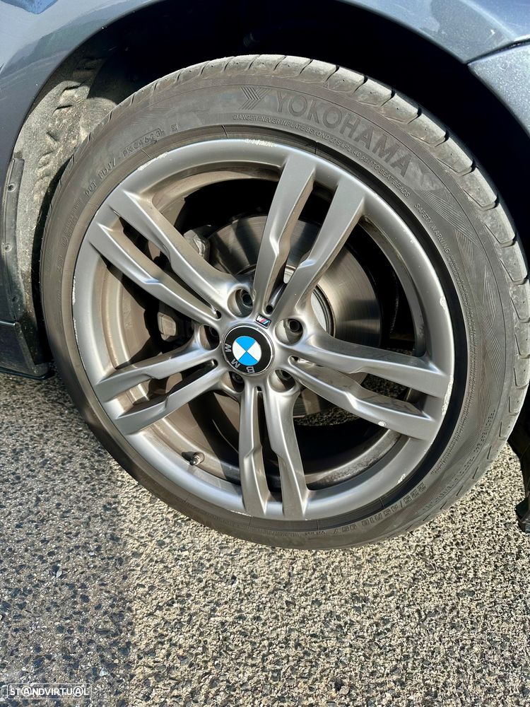 BMW 330 e iPerformance Pack M Shadow - 12