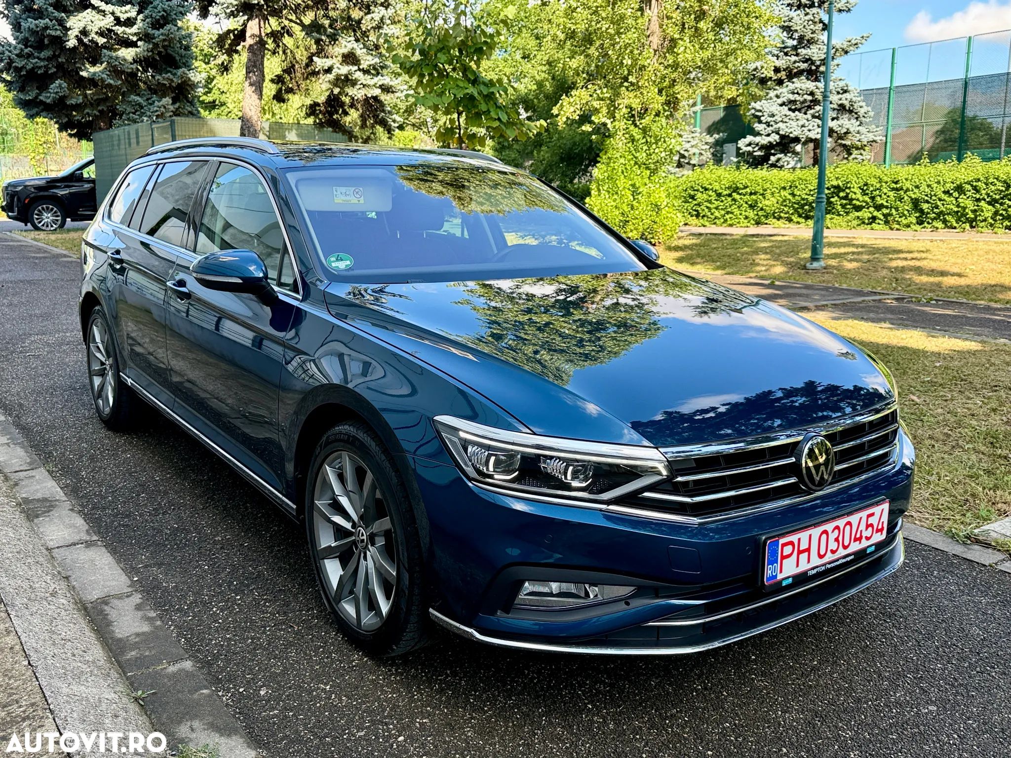 Volkswagen Passat Variant 2.0 TDI SCR DSG Highline - 1