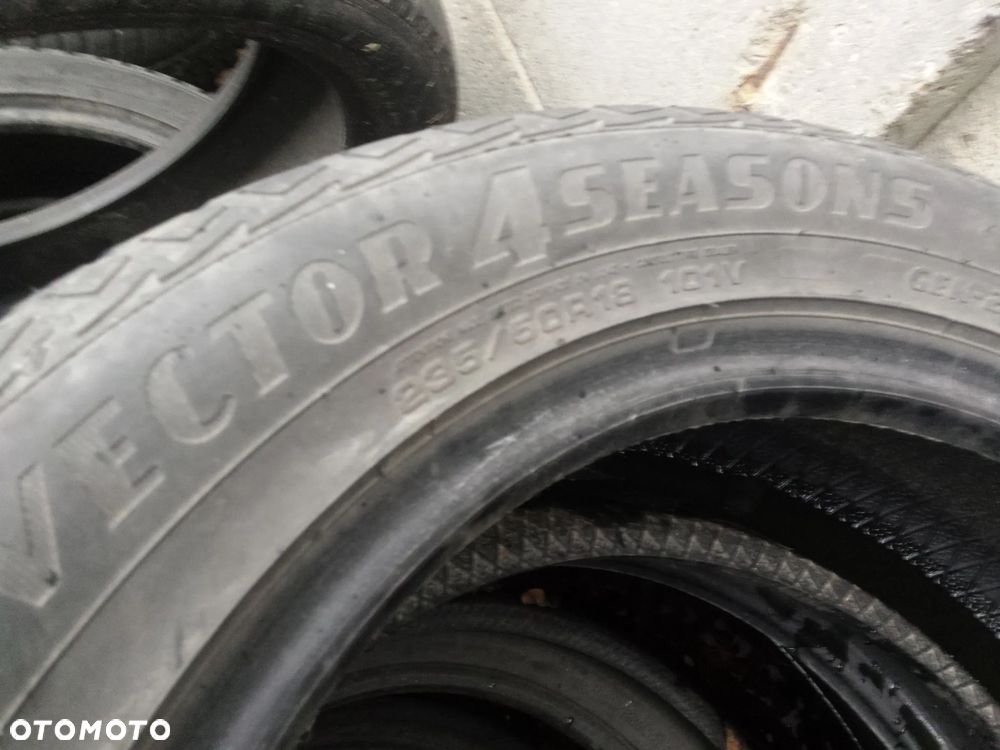 18” - GOOD YEAR - 235/50 r18 cali - CALOROCZNE ZIMOWE Opony Vector 4 Season - stan BDB - GWARANCJA ! + Możliwy MONTAŻ !! - 5