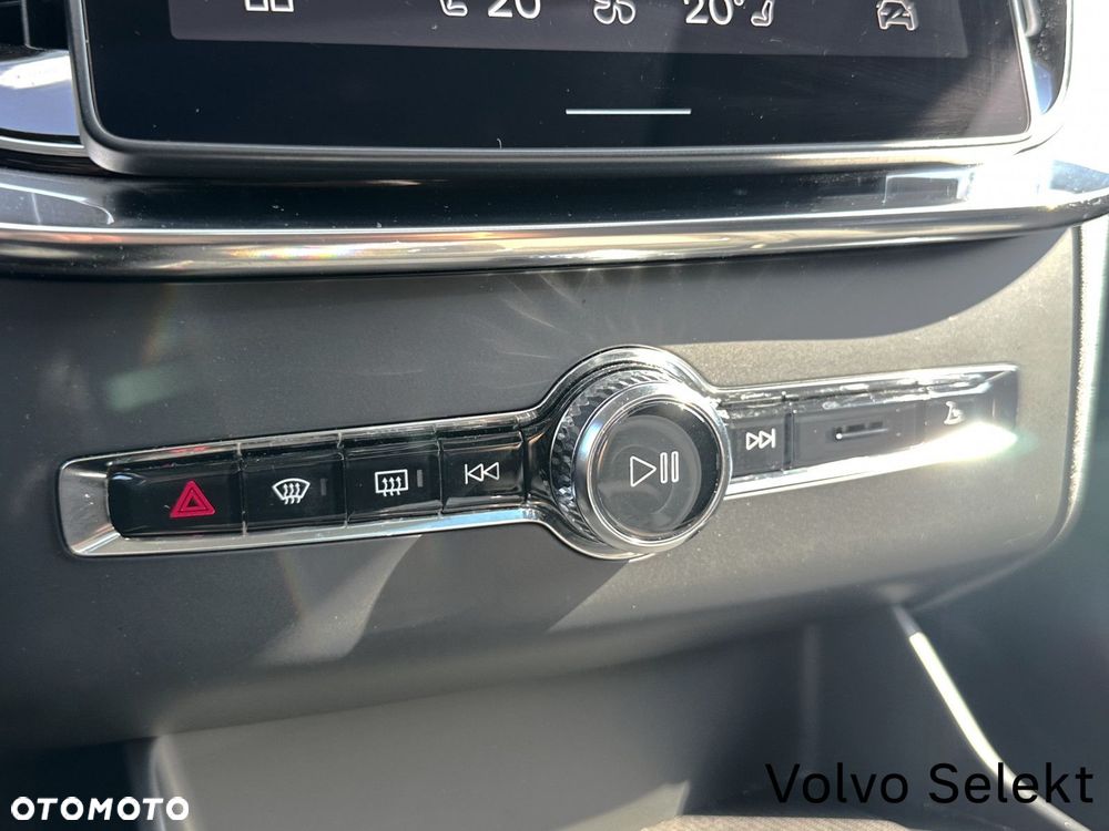 Volvo XC 90 - 19