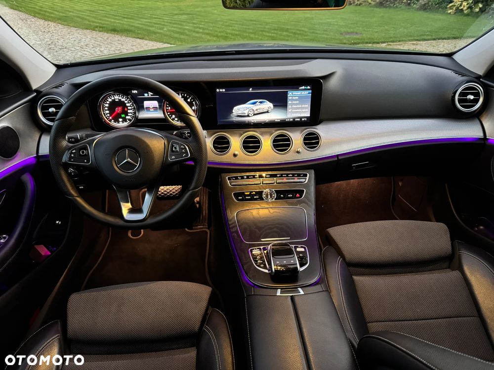 Mercedes-Benz Klasa E 220 d 4-Matic Business Edition 9G-TRONIC - 9