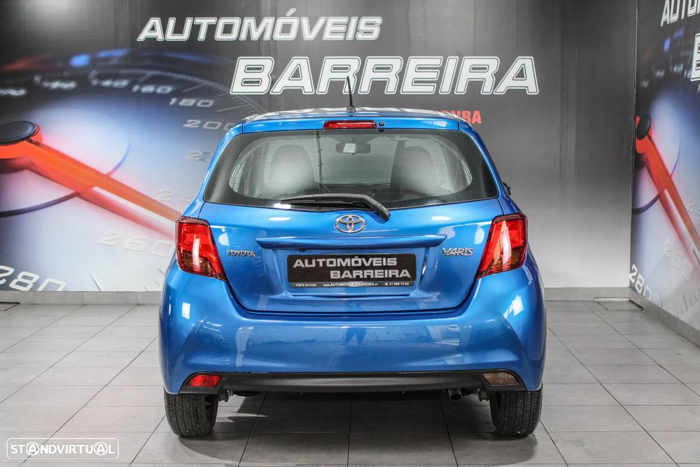 Toyota Yaris 1.4 D-4D Comfort+P.Style - 17